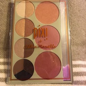 Pixi Chloe Morello eyeshadow/blush/eyebrow palette